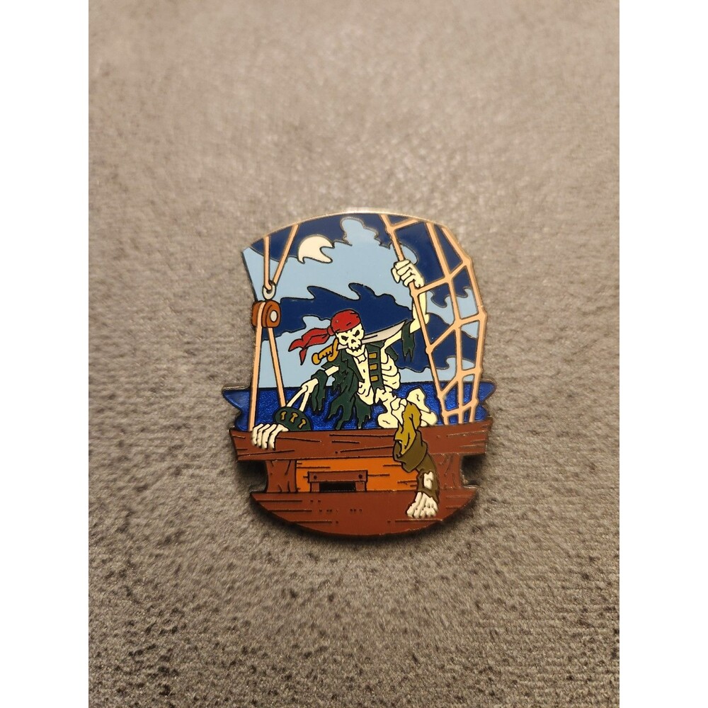 Disney Pirates Of The Caribbean Skeleton Climbing out of Ship Pirate Pin